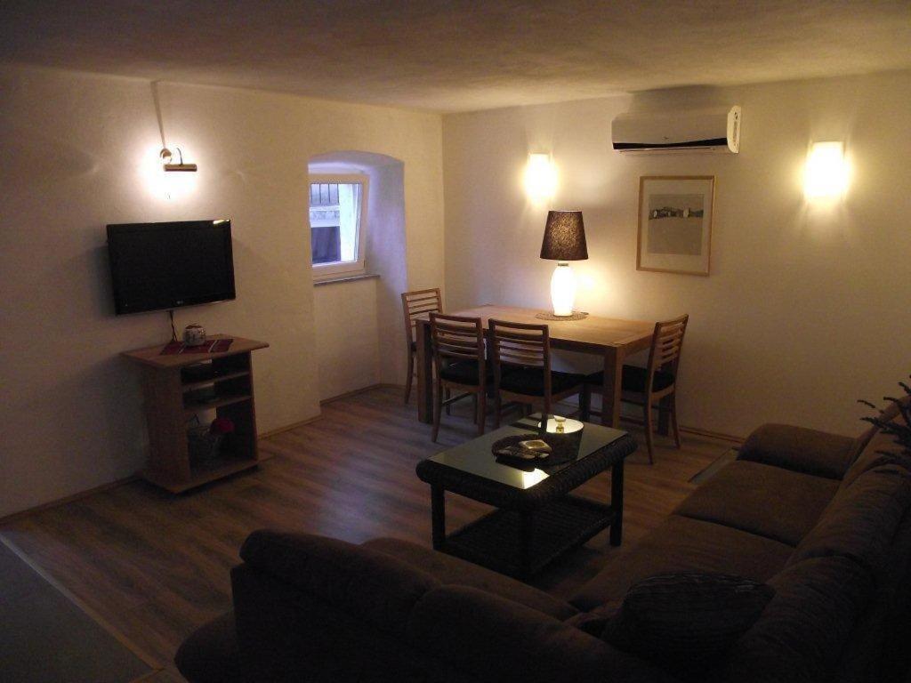 Apartments Dobrinj 部屋 写真