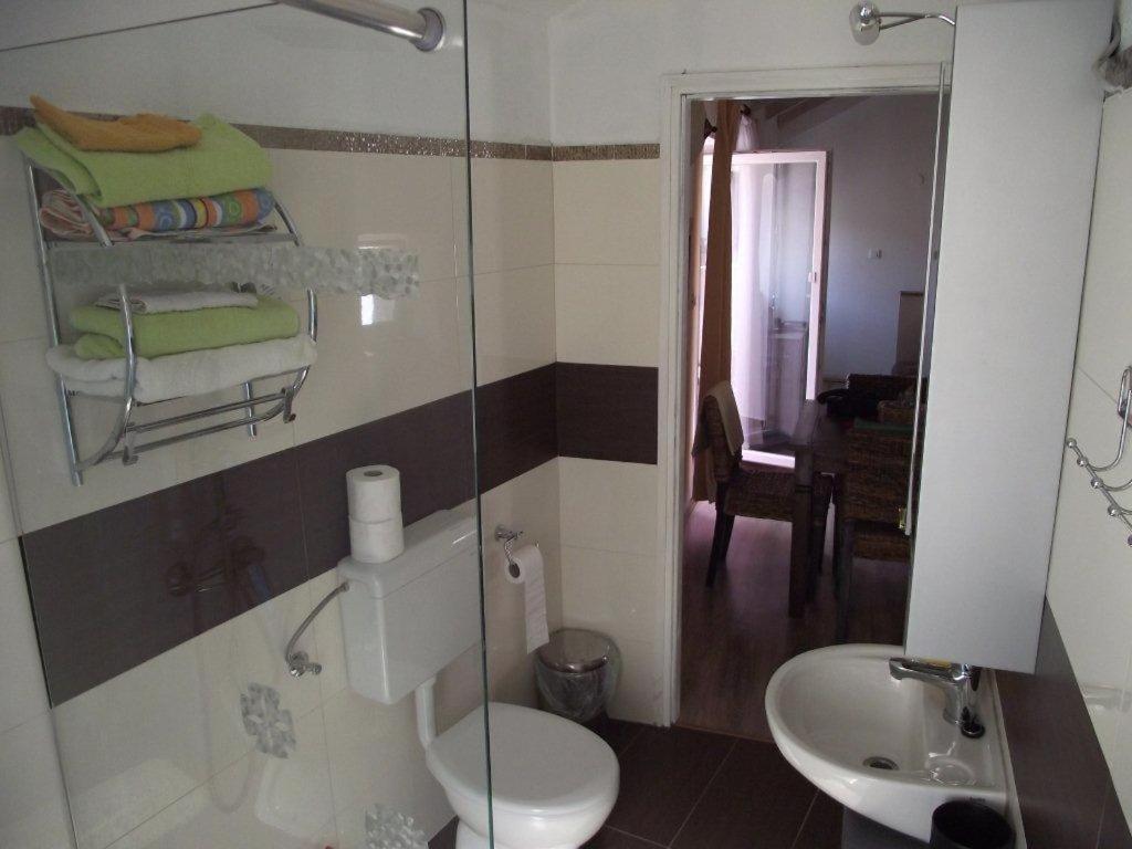 Apartments Dobrinj 部屋 写真